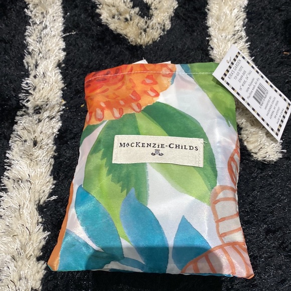 Mackenzie-Childs   NWT   Kira’s Garden TOTE-TO-GO - Picture 2 of 6